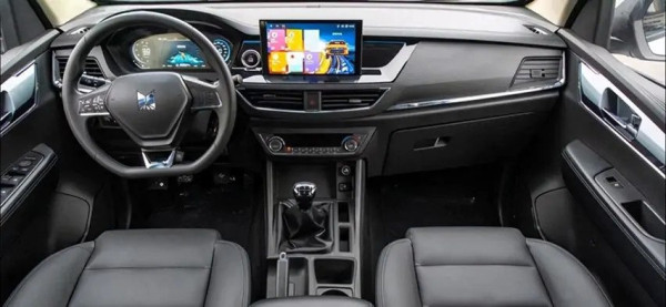 Bukan Bajakan, Kembaran Isuzu D-Max Laris Manis di Negeri China