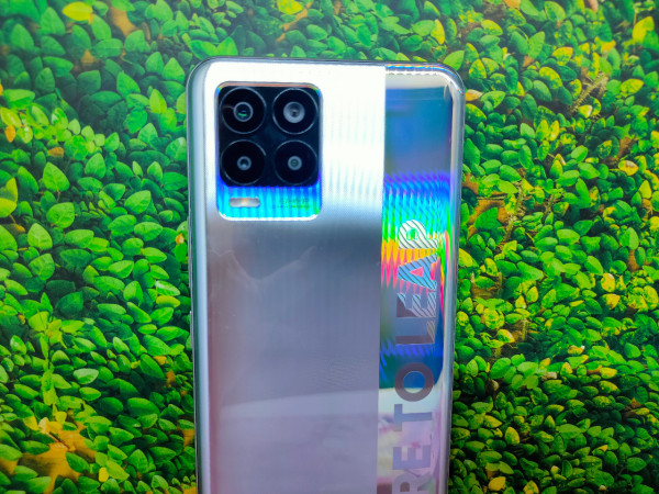 Review realme 8, Smartphone Stylish dengan Kemampuan Menjanjikan
