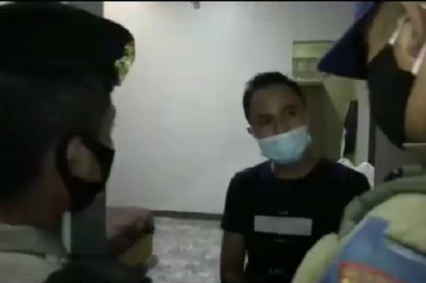 Lagi Asyik Berhubungan Seks, Puluhan Pasangan di Tasikmlaya Ini Kaget Digerebek Petugas