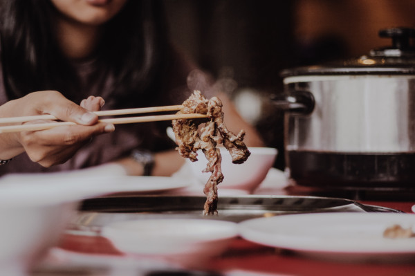 Tipe-Tipe Orang saat Makan di Resto AYCE, Kamu yang Mana?