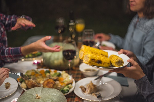 Tipe-Tipe Orang saat Makan di Resto AYCE, Kamu yang Mana?