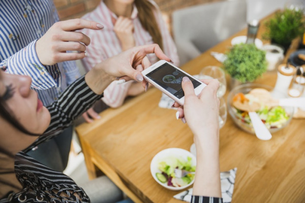 Tipe-Tipe Orang saat Makan di Resto AYCE, Kamu yang Mana?
