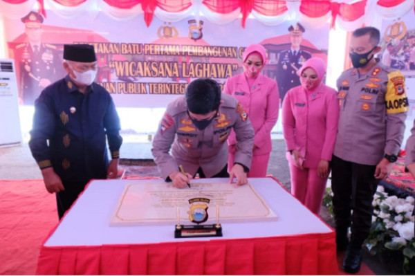 Groundbreaking Gedung Pelayanan Publik, Kapolda Sulsel: Kapolres Enrekang Sangat Berprestasi!