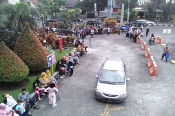 Diguncang Gempa Besar, Ini Penampakan Bangunan yang Ambruk di Malang