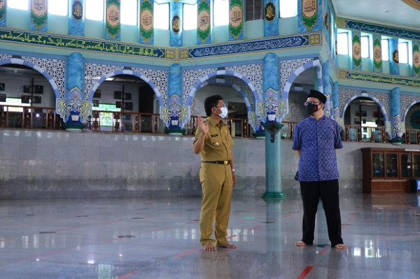 Salat Tarawih di Masjid Raya Al-Azhom Tangerang Dibatasi 1.000 Jamaah, Kultum Dihilangkan