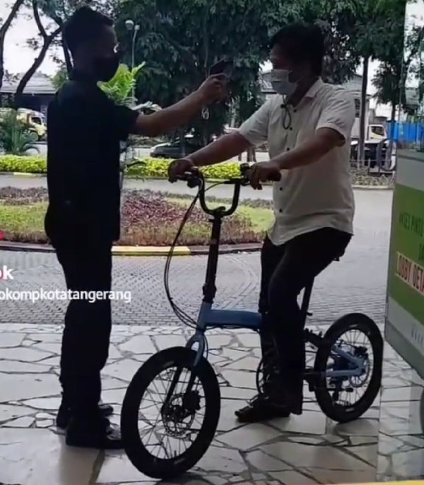 Mall Balekota Tangerang Promosi Belanja Sambil Bersepeda, Warganet Beri Komentar Pedas