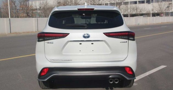 Toyota Crown, Mobil Para Menteri, Akhirnya Jadi Versi SUV