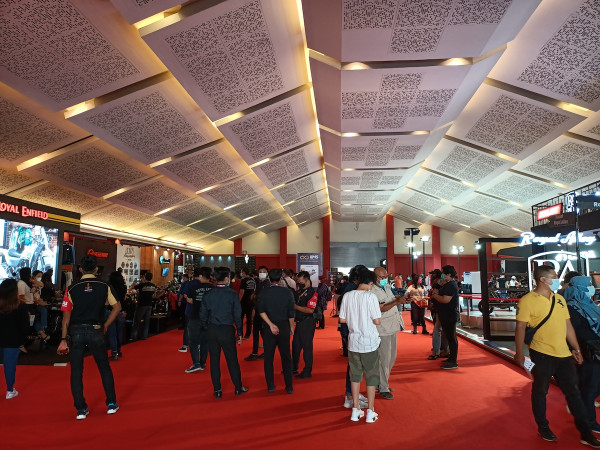 Digelar Hybrid, Begini Komentar Pengunjung IIMS 2021