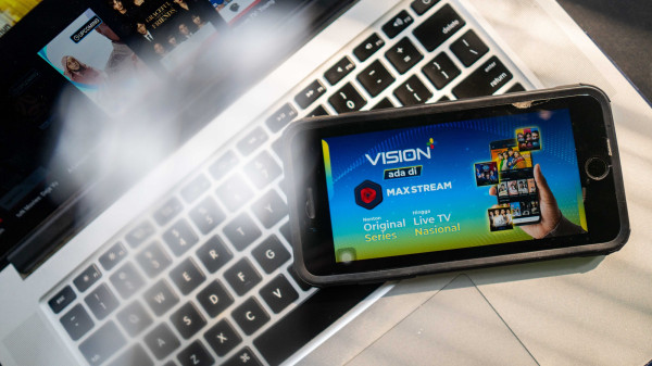 Sinetron Ikatan Cinta Kini Bisa Ditonton di Aplikasi MAXstream Telkomsel