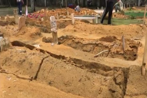 Setelah 15 Makam di TPU Beringin Ambles, 30 Makam di TPU Payung Sekaki Pekanbaru Juga Ambles