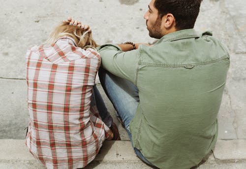 Lupakan 5 Harapanmu Ini pada Pacar supaya Tak Kecewa dalam Hubungan
