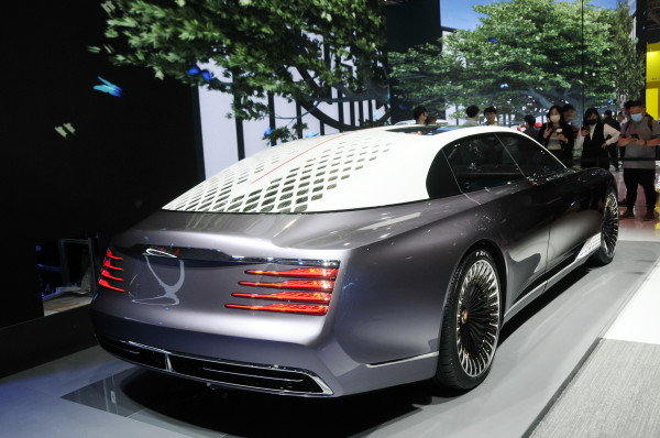 Hongqi L-Concept, Sedan Supermewah Kontroversial dari China