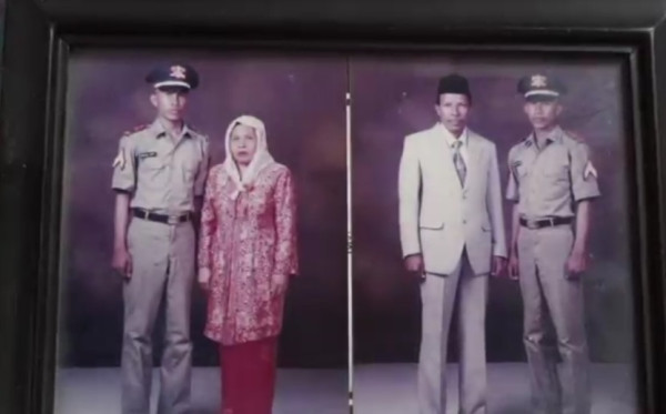 Rindu Kepulangan Letkol Irfan Suri Penumpang KRI Nanggala-402, Keluarga Buka Foto Album Kenangan