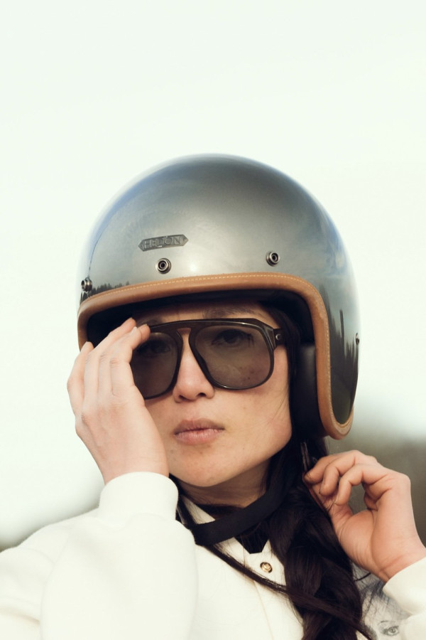 Ini Helm Batok yang Desainnya Klasik tapi Harganya Selangit