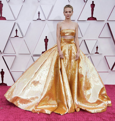 Carey Mulligan hingga Halle Berry, Inilah Bintang yang Paling Mencuri Atensi di Red Carpet Oscar 2021