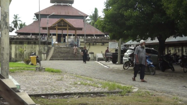 Kisah Candi dan Benteng Kuno Lamuri yang Menjadi Masjid