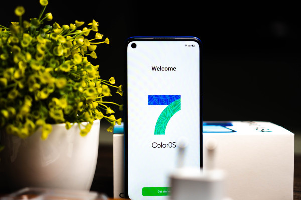 Unboxing OPPO A54, Punya Banyak Fitur Segar di Rp2 Jutaan