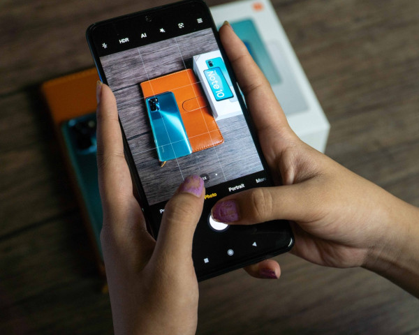 Review Xiaomi Redmi Note 10 dan Redmi Note 10 Pro, Mi Fans Menang Banyak!