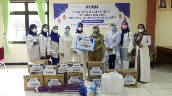 Berkah Ramadhan, PUAN Berbagi Santunan ke Anak Yatim dan Lansia