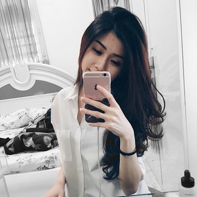 5 Pesona Novita Condro, Istri Kapten Vincent Raditya