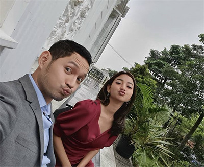 Didoakan Berjodoh, Ini Potret Kemesraan Evan Sanders dan Glenca Chysara