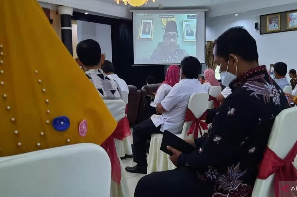Akademisi: Sanksi SKB 3 Menteri Jangan Mengancam Dana Bos