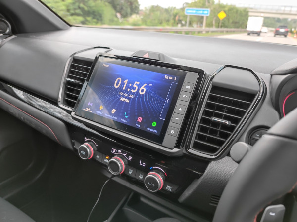 Ternyata Begini Rasanya Mengendarai Honda City Hatchback RS