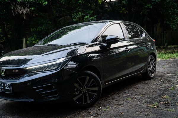 Ternyata Begini Rasanya Mengendarai Honda City Hatchback RS