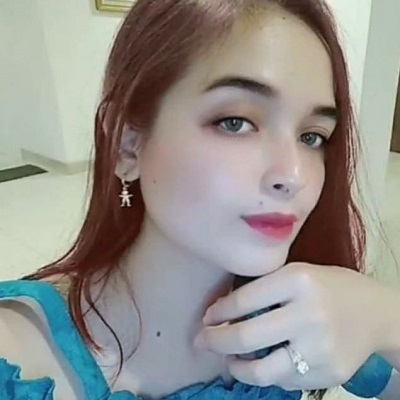 5 Pesona Wynona Riesa, Perempuan yang Dipeluk Abu Janda