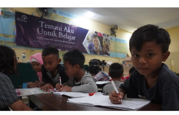 Anak Sulit Akses Buku Bacaan, Universitas Pertamina Hadirkan Perpustakaan Lengkap