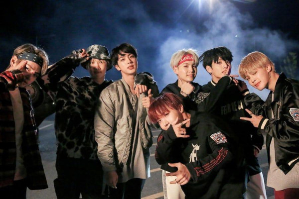 6 Fakta dan Teori tentang BTS 'Butter' Sejauh Ini