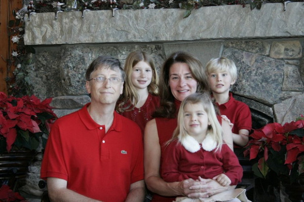Pernikahan Kandas, Ini Lima Momen Romantis Bill Gates bersama Melinda