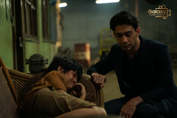 4 Cara Sutradara Angga Sasongko Merekam Film Pendek Konfabulasi dengan Galaxy S21 Ultra 5G