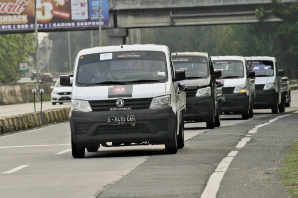 Pengalaman Nyetir DFSK Super Cab Bawa Semen 1 Ton, tapi Harus Irit
