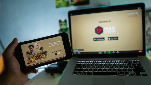 Sajadah Panjang, Serial Orisinal Ramadhan Wajib Tonton Sudah Tayang di MAXstream