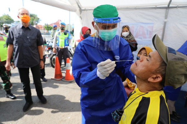Ada Potensi Kebocoran 1 Juta Pemudik, Ganjar Minta Bupati dan Wali Kota Siaga