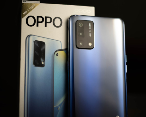 Unboxing OPPO A74, Rp3,5 Juta dengan Desain Cantik dan Fingerprint di Layar