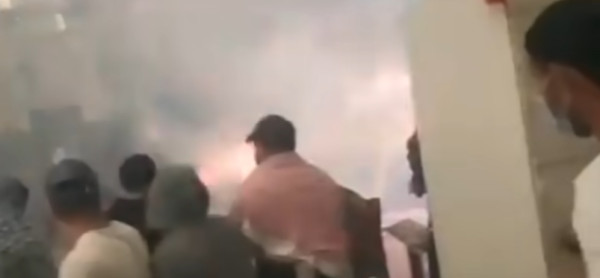 Kekacauan Saat Pasukan Israel ‘Acak-acak’ Bagian Dalam Masjid Al Aqsa