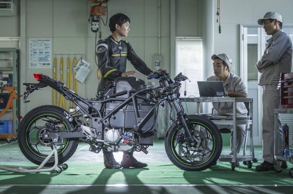 Bukan Ninja Biasa, Kawasaki Siapkan Kelahiran Jagoan E-Boost