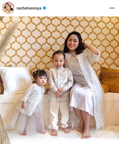 Cerai, 5 Artis Ini Rayakan Lebaran Pertama Kali dengan Status Janda