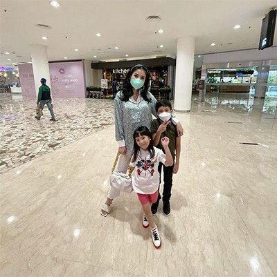 Cerai, 5 Artis Ini Rayakan Lebaran Pertama Kali dengan Status Janda