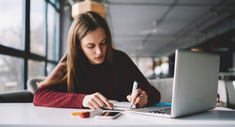 Mana yang Lebih Penting untuk jadi Siswa Ideal, Kecerdasan atau Ketekunan?