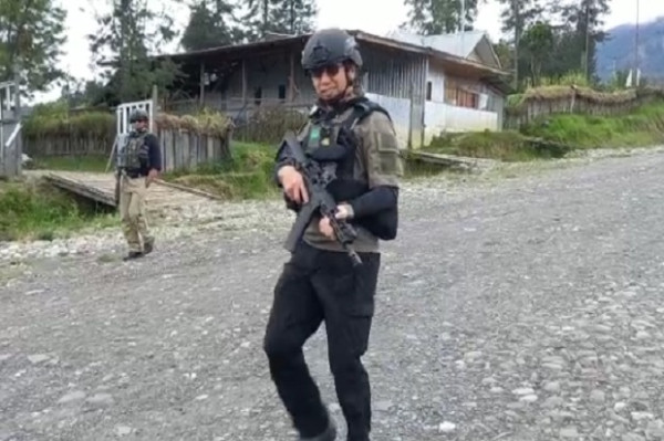 Pasukan Elit TNI-Polri Gelar Patroli Darat dan Udara di Distrik Ilaga Papua