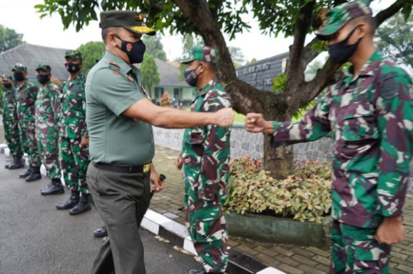 Penampakan Apel Pasukan Setan Yonif 315/Garuda yang Siap Jaga Daerah Rawan di Papua
