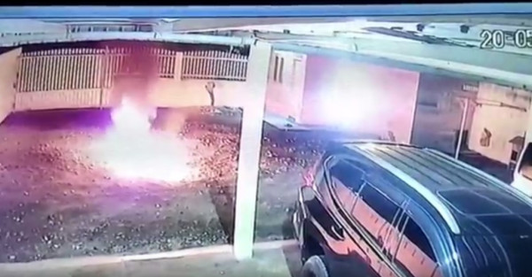 Diduga Persaingan Bisnis, Rumah Pria di Medan Dilempar Molotov