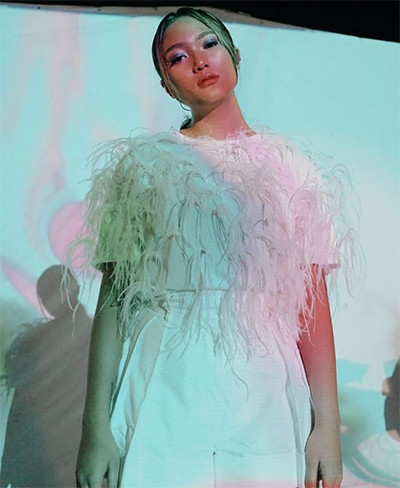 Kece Abis! OOTD Marion Jola dari Simpel hingga Glamor yang Jadi Trendsetter