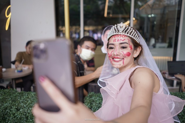 Jelang Menikah, Citra Monica Gelar Bridal Shower Hingga Diarak Keliling Komplek dan Mall