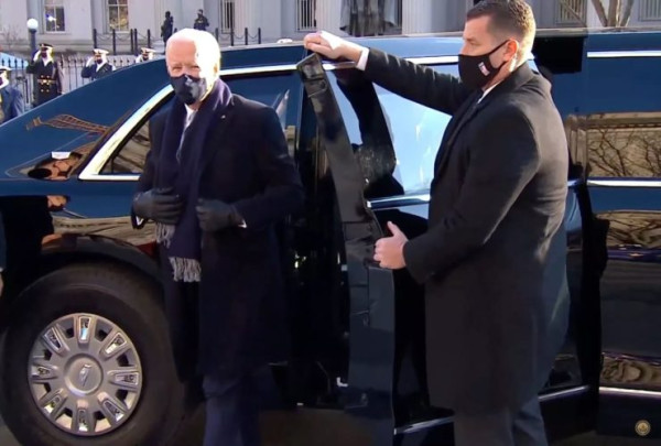 Joe Biden Matangkan Konsep Mobil Kepresidenan Listrik Pengganti The Beast