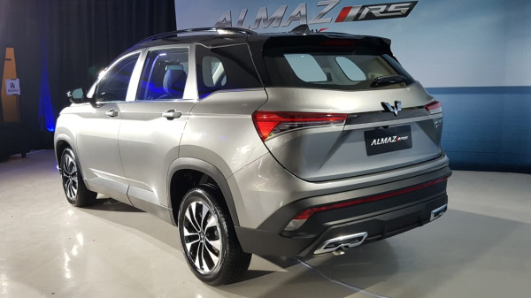Wuling Berikan Subsidi PPnBM, Almaz RS Jadi Menarik Banget