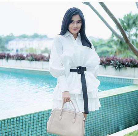 Beda Gaya BCL, Titi Kamal, dan Nissa Sabyan saat Pakai Baju Kembar, Yuk Diintip!